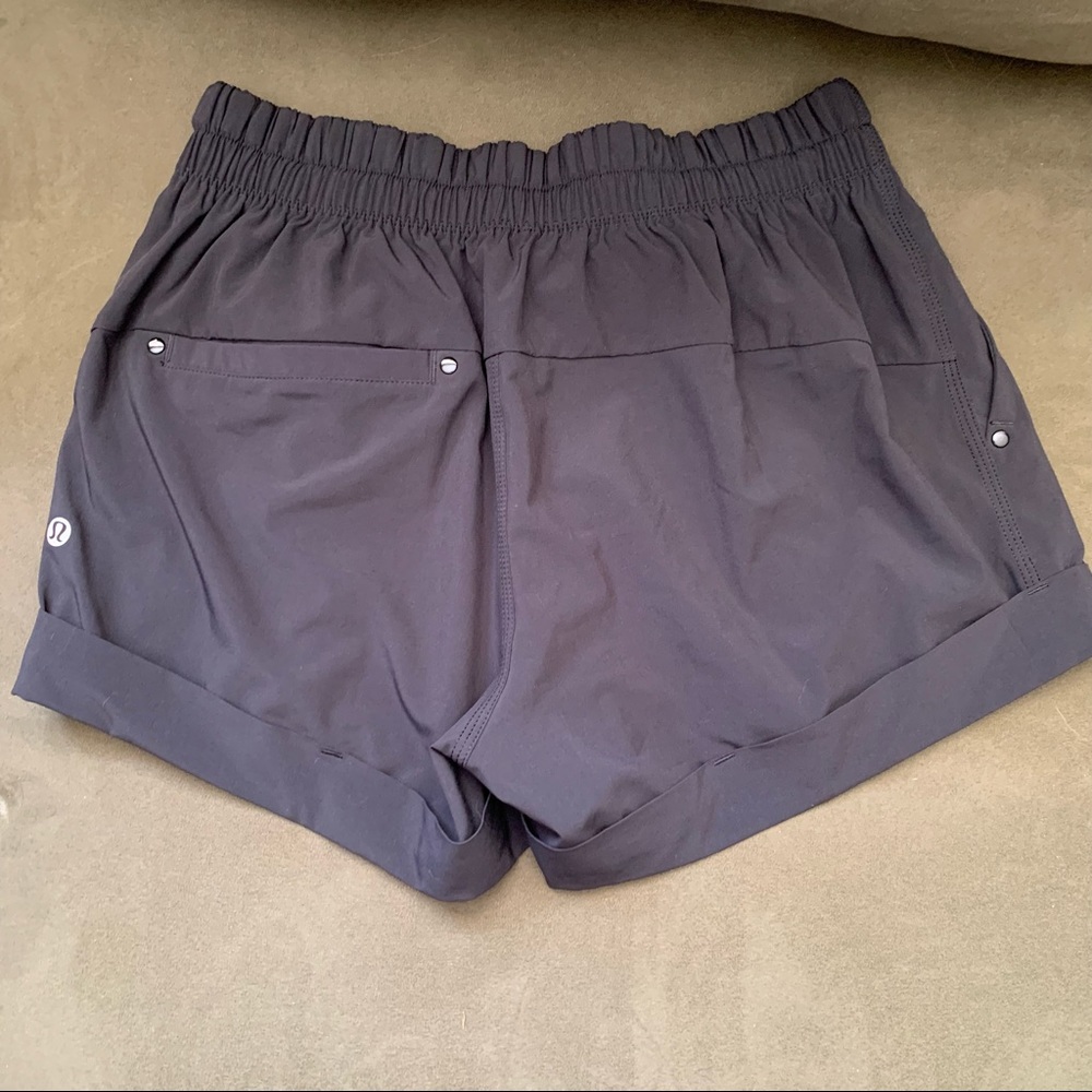 lululemon Spring Break Away Short - Picture 4 of 6